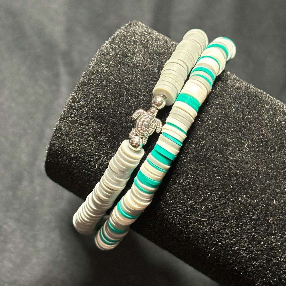🌹 New handmade Clay mix beads bracelet